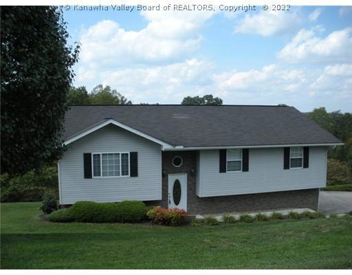 116 White Cedar Dr, Scott Depot, WV 25560 - photo 1