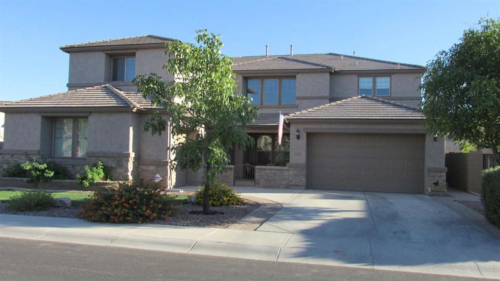 002House Facing