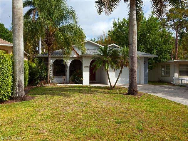 1039 Michigan Ave, Naples, FL 34103 - photo 1