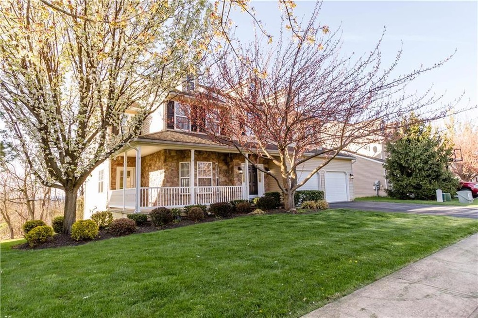 7209 Mckee Ct, Macungie, PA 18062 - photo 1