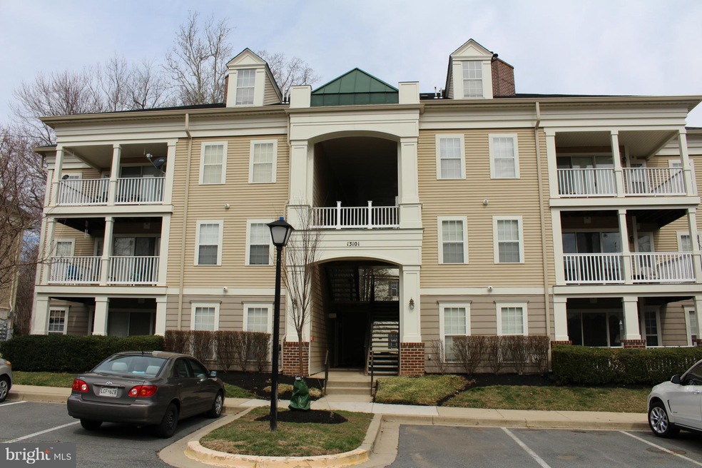 13101 Millhaven Place unit I, Germantown, MD 20874 - photo 1