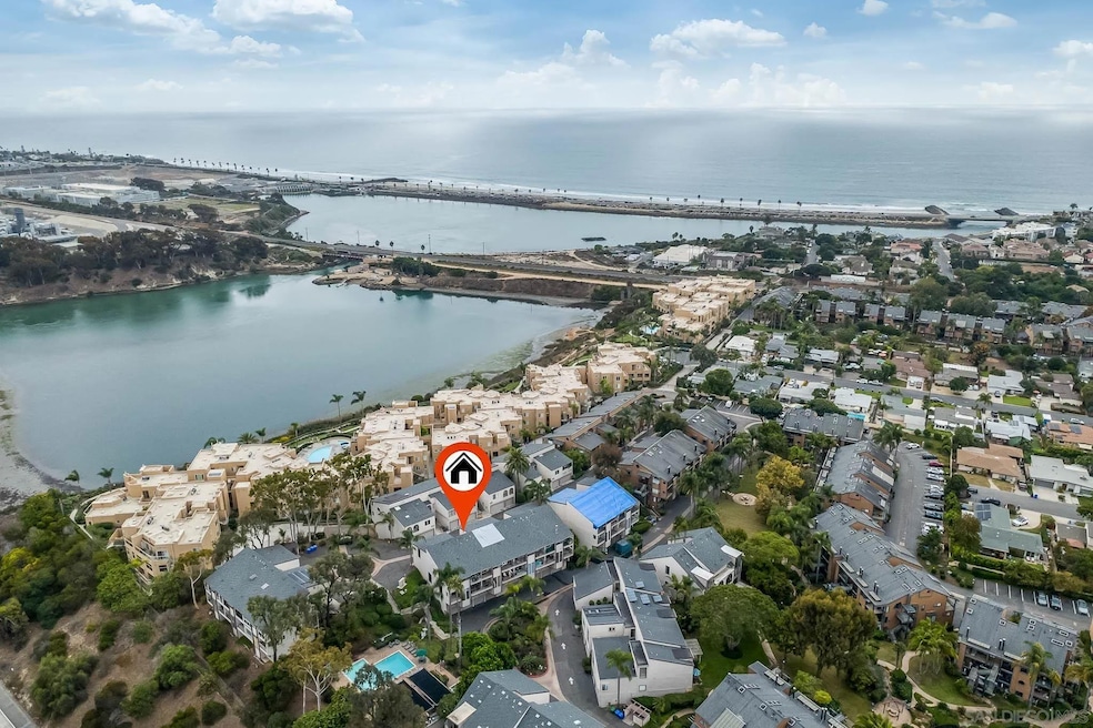 For Sale $799,999 • Co-Listing Agent