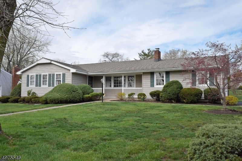 23 Greenbriar Rd, Parsippany, NJ 07054 - photo 1