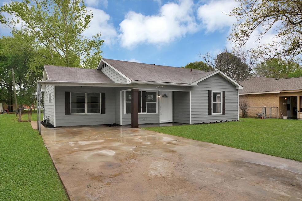 7337 Saint Louis St, Houston, TX 77028 - photo 1