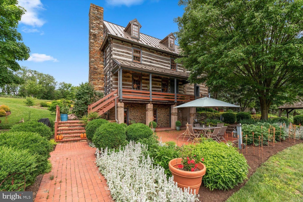 3646 Meadow View Rd, Manheim, PA 17545 - photo 1