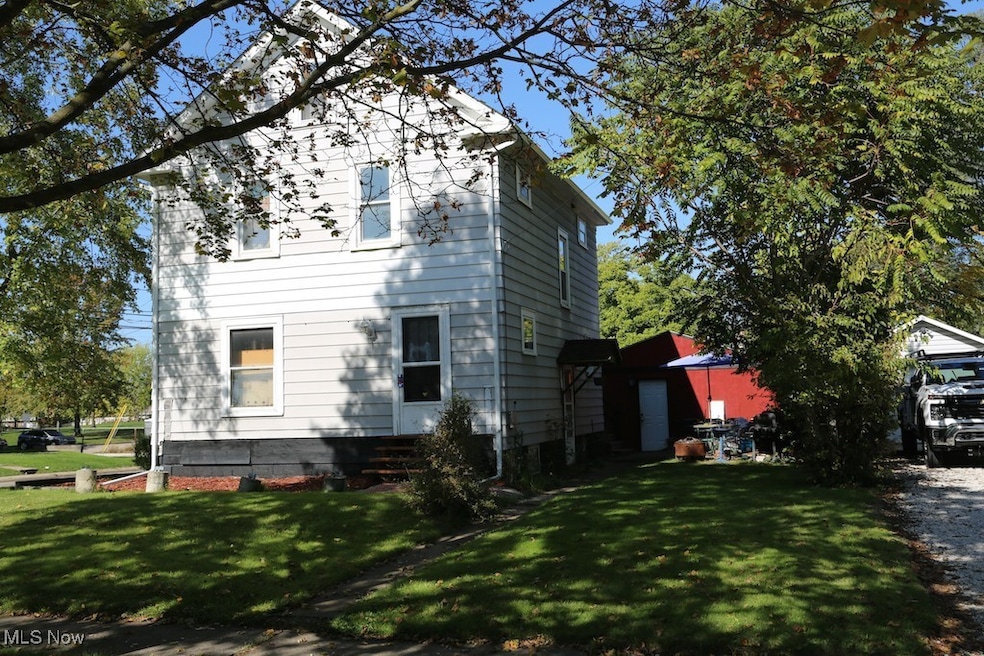 243 W North St, Medina, OH 44256 - photo 1