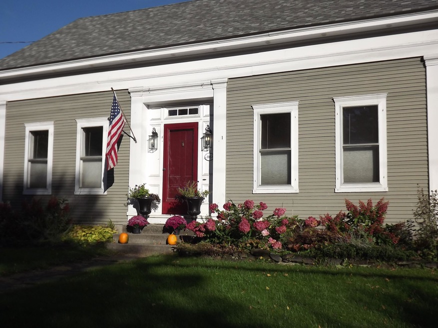 455 S Main St, Northfield, VT 05663 - photo 1