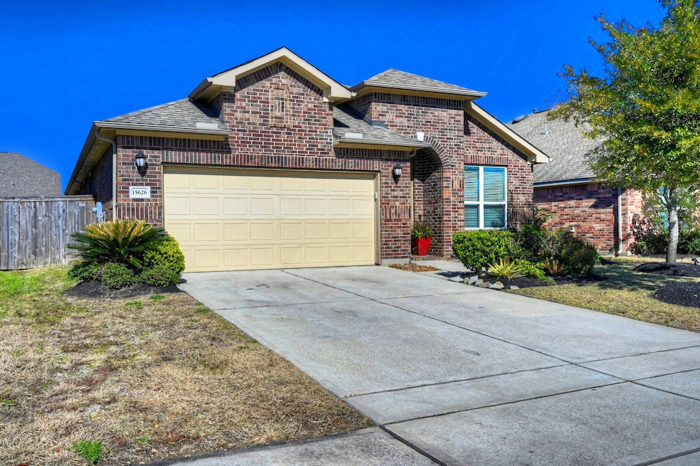 15626 Windsor Bluff Dr, Cypress, TX 77429 - photo 1
