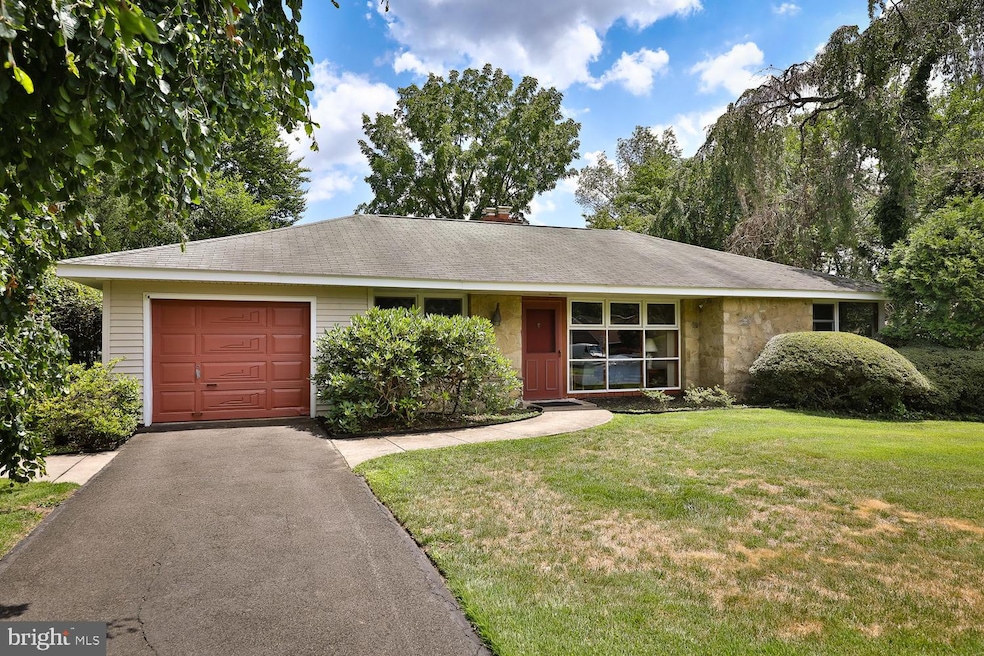 653 Forrest Ave, Jenkintown, PA 19046 - photo 1