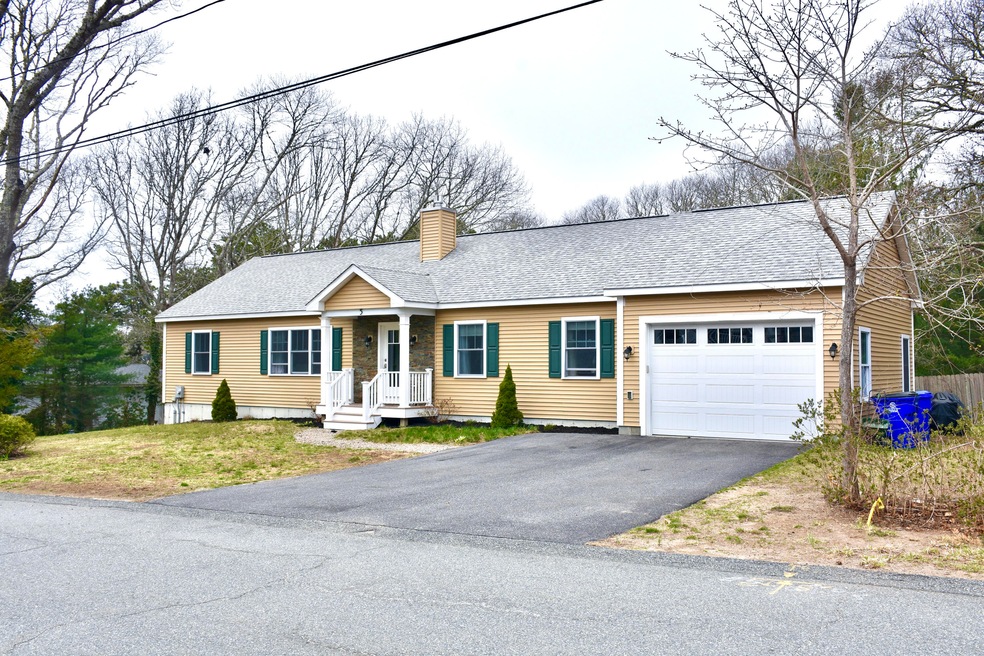 5 Marilyn Rd, Bourne, MA 02532 - photo 1