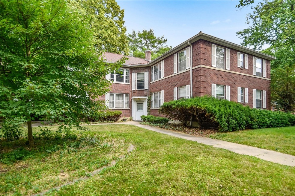 1510 S Race St unit 2, Urbana, IL 61801 - photo 1