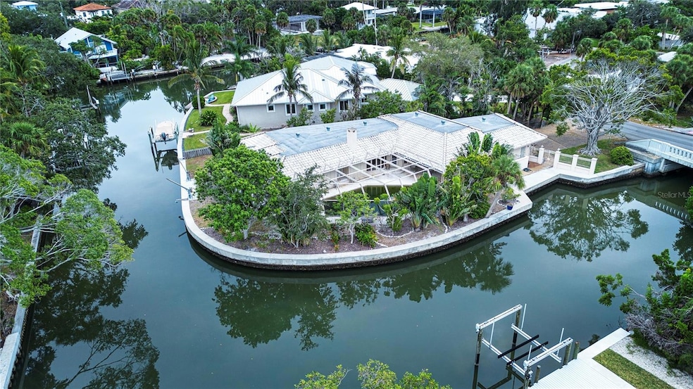 4839 Primrose Path, Sarasota, FL 34242 - photo 1