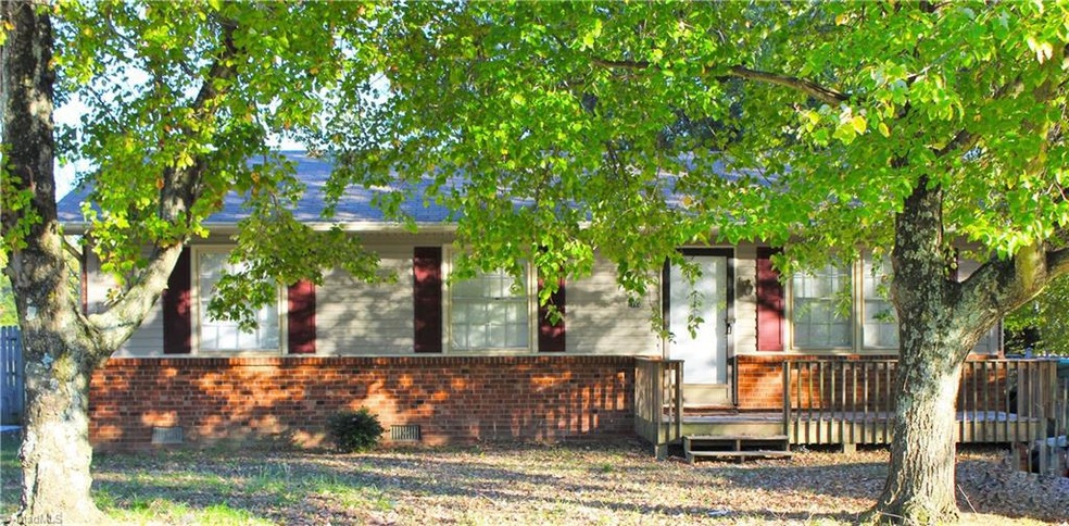 2015 Ingram Road, High Point