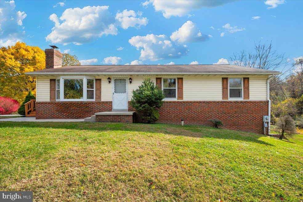 29007 Ridge Rd, Mount Airy, MD 21771 - photo 1