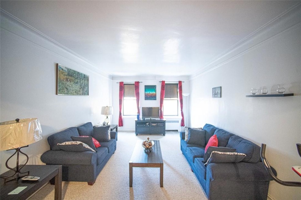 Origin North Valentine unit 2F, Bronx, NY 10458 - photo 1