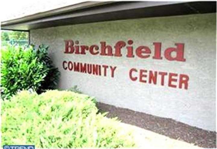 18B W Bluebell Ln, Mount Laurel, NJ 08054 - photo 1