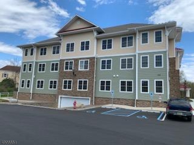 236 River Rd unit 236, Branchburg, NJ 08876 - photo 1