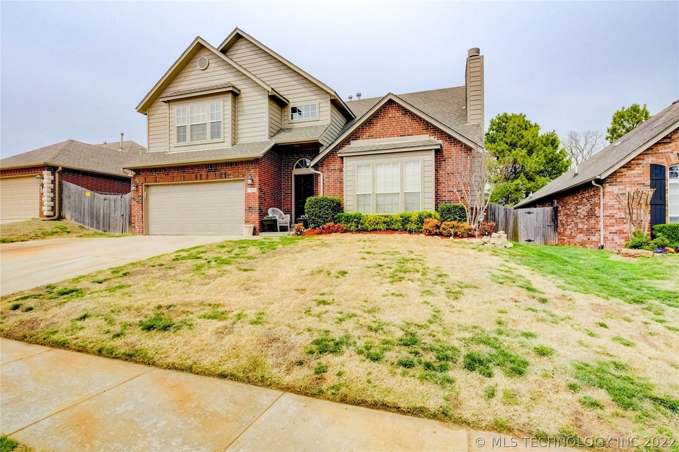 2528 W Mobile Place, Broken Arrow, OK 74011 - photo 1