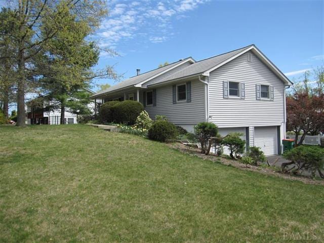 143 Riverview Dr, Fishkill, NY 12524 - photo 1