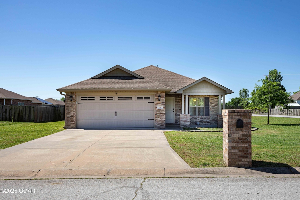 102Zachary-124