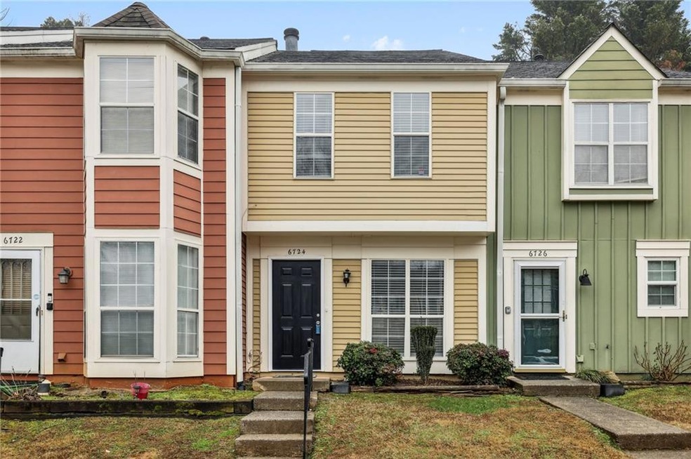View of front of home with a front lawn