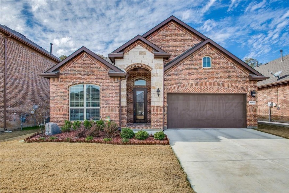 4004 Crosstrees Dr, Denton, TX 76210 - photo 1