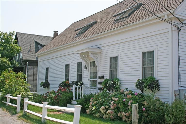 10 Law St unit A, Provincetown, MA 02657 - photo 1