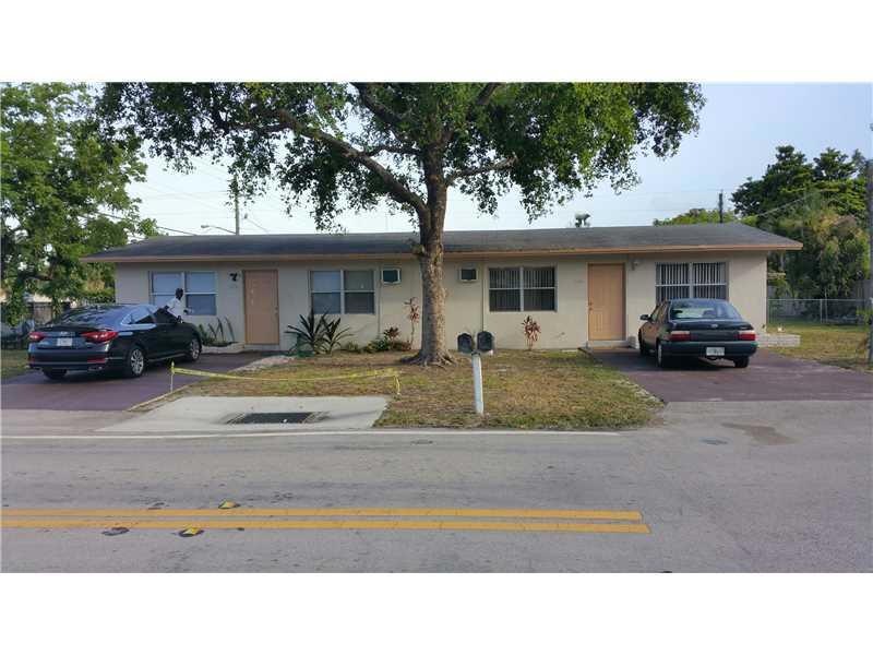 2104 NW 27th St unit 1-2, Oakland Park, FL 33311 - photo 1