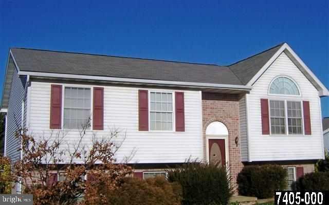 25 Mason Dixon Dr unit 83, Littlestown, PA 17340 - photo 1