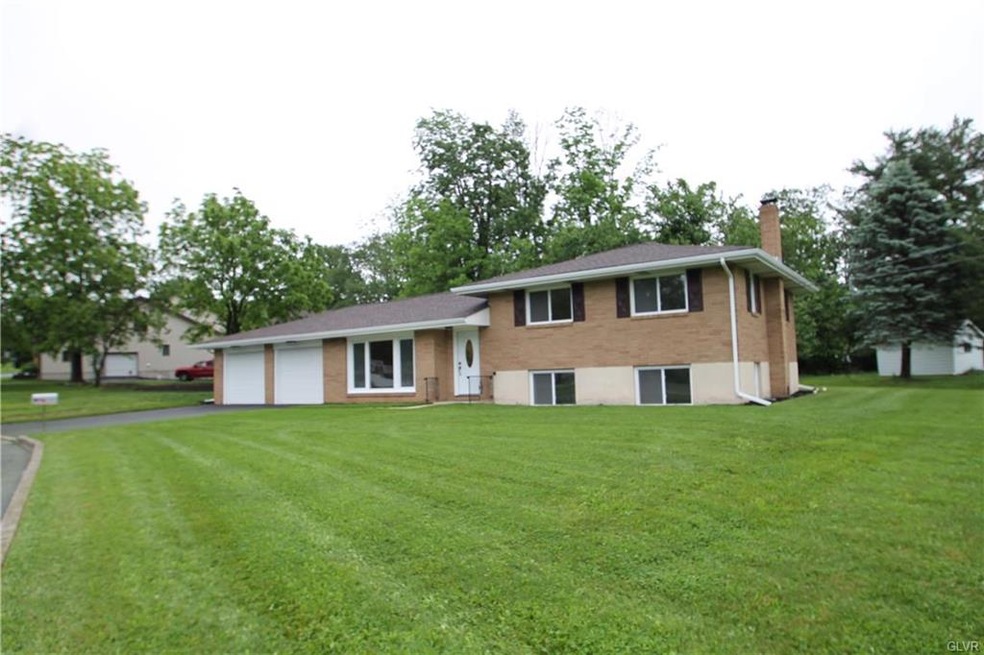 342 Kiddie Ln, Walnutport, PA 18088 - photo 1