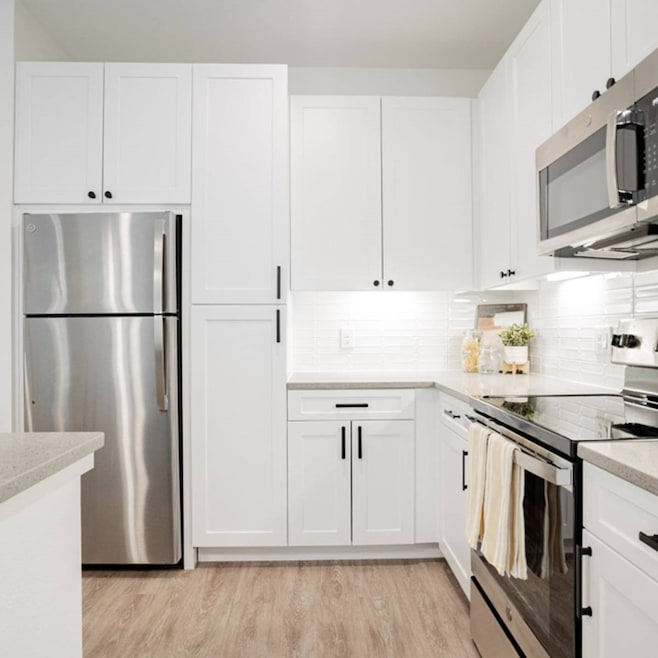 For Rent $1,405/month
