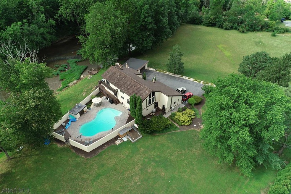 9506 Lincoln Hwy, Bedford, PA 15522 - photo 1