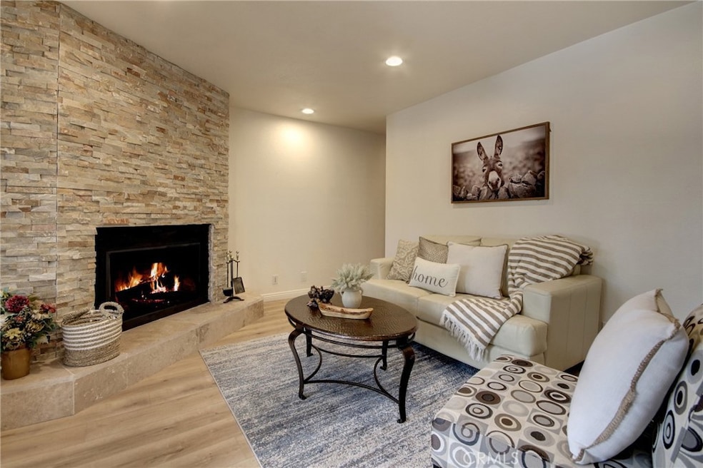 For Rent $1,995/month