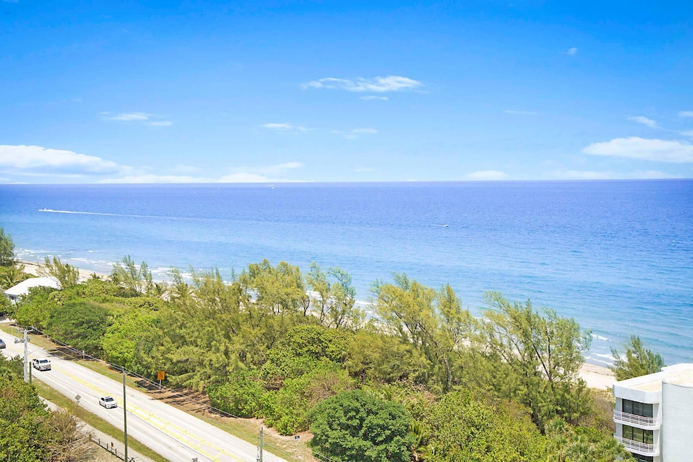 For Sale $799,000 • Co-Listing Agent