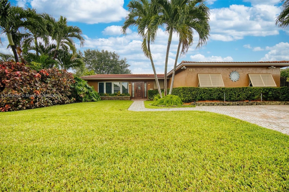 Under Contract $825,000