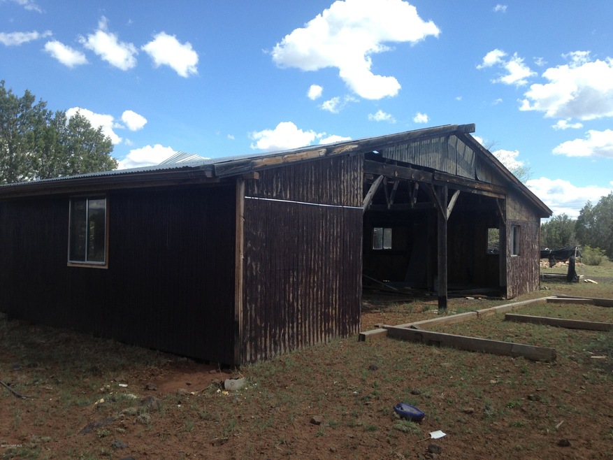 384 Camp Rd, Ash Fork, AZ 86320 - photo 1