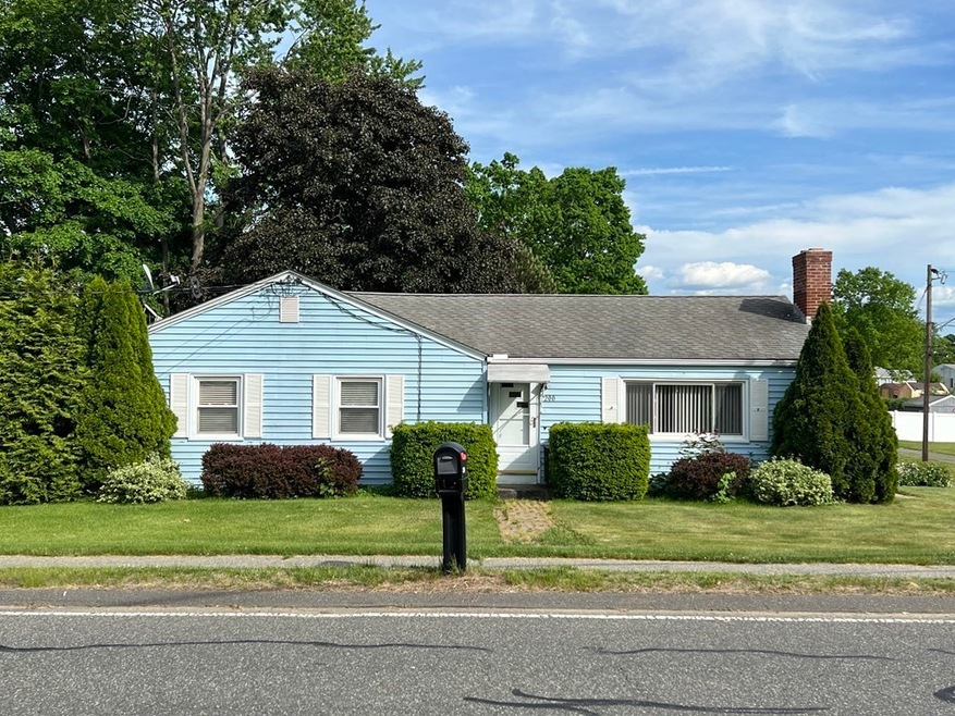 200 Kendall St, Ludlow, MA 01056 - photo 1