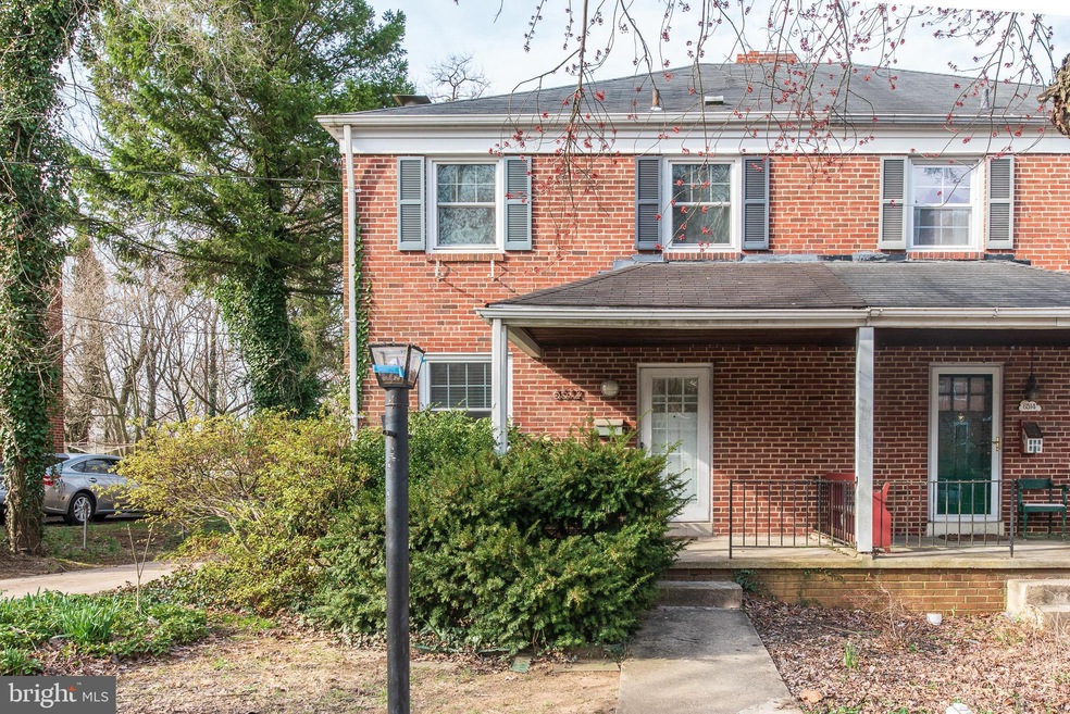 6512 Loch Hill Rd, Baltimore, MD 21239 - photo 1