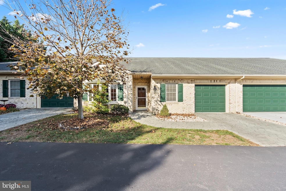 13145 Little Hayden Cir, Hagerstown, MD 21742 - photo 1