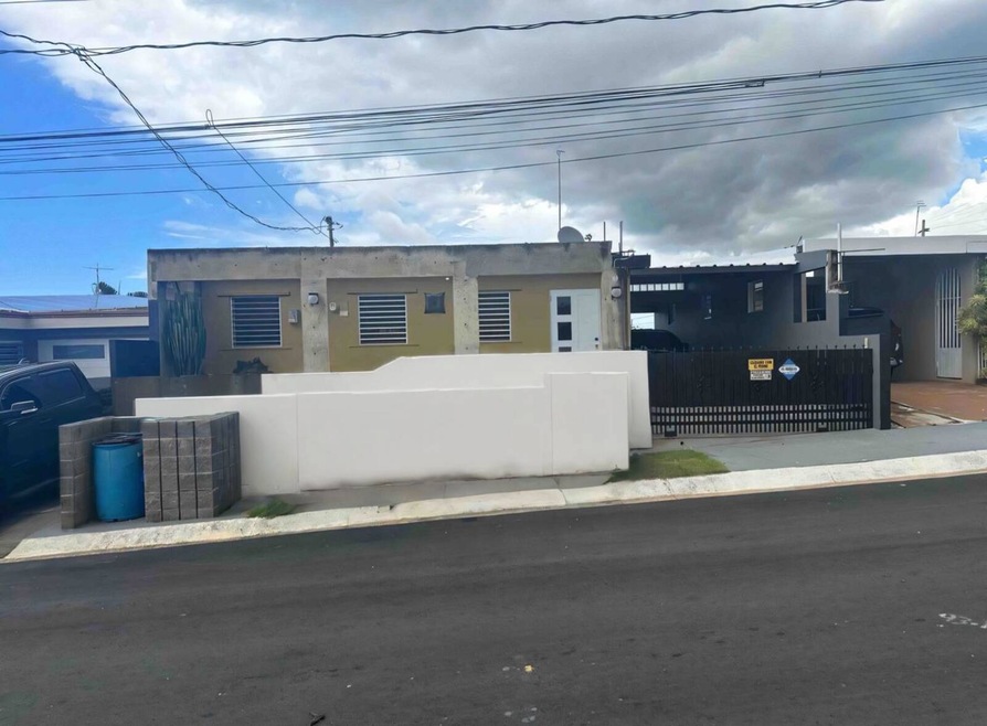 Neptuno Villa Del Sol unit 78, Arecibo, PR 00612 - photo 1