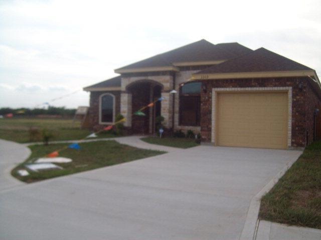 3309 Rimrock Dr, Weslaco, TX 78599 - photo 1