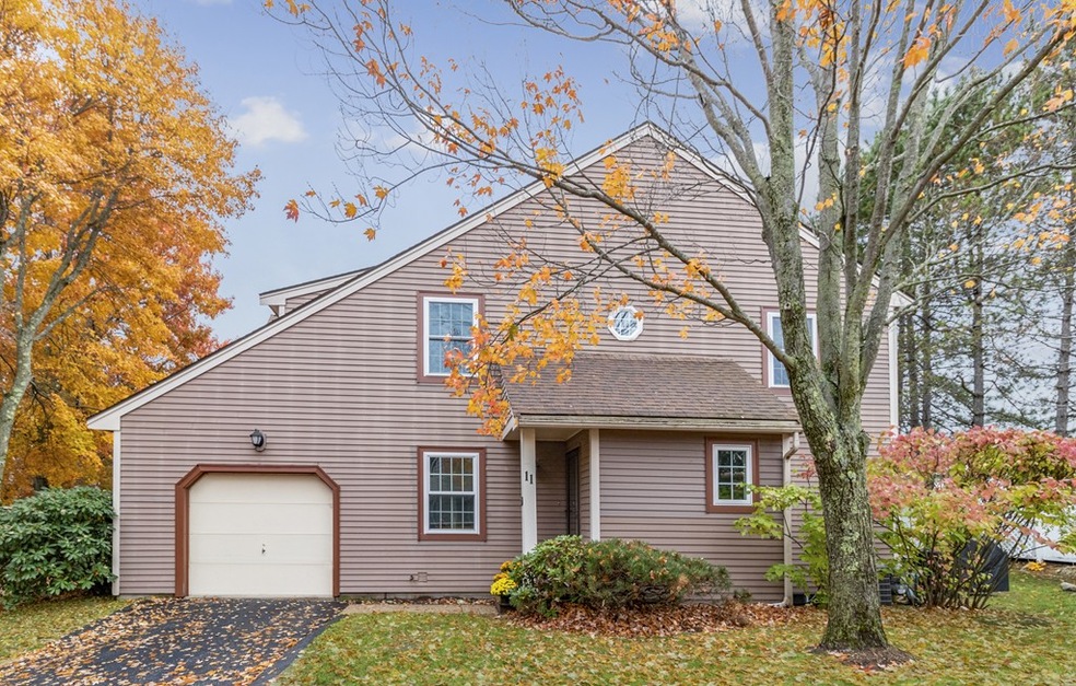 160 Pine St unit 11, Auburndale, MA 02466 - photo 1