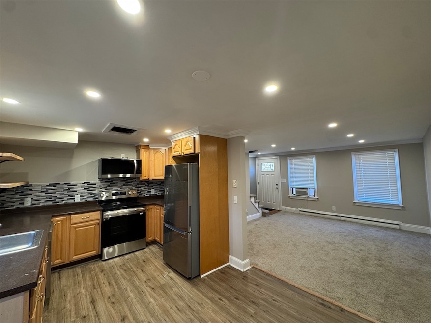 66 Gardner St unit A, Rockland, MA 02370 - photo 1