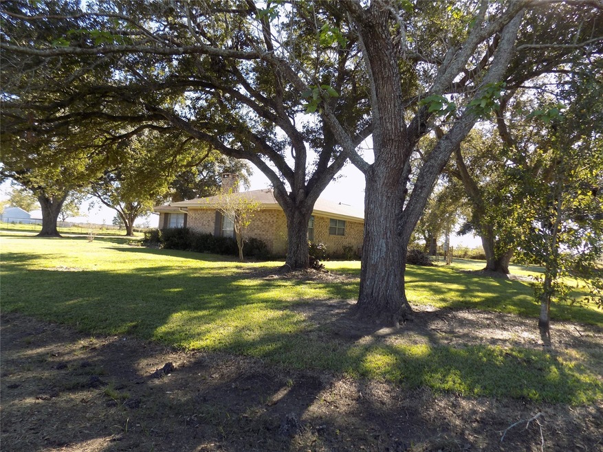 6626 Mildred Rd, Needville, TX 77461 - photo 1