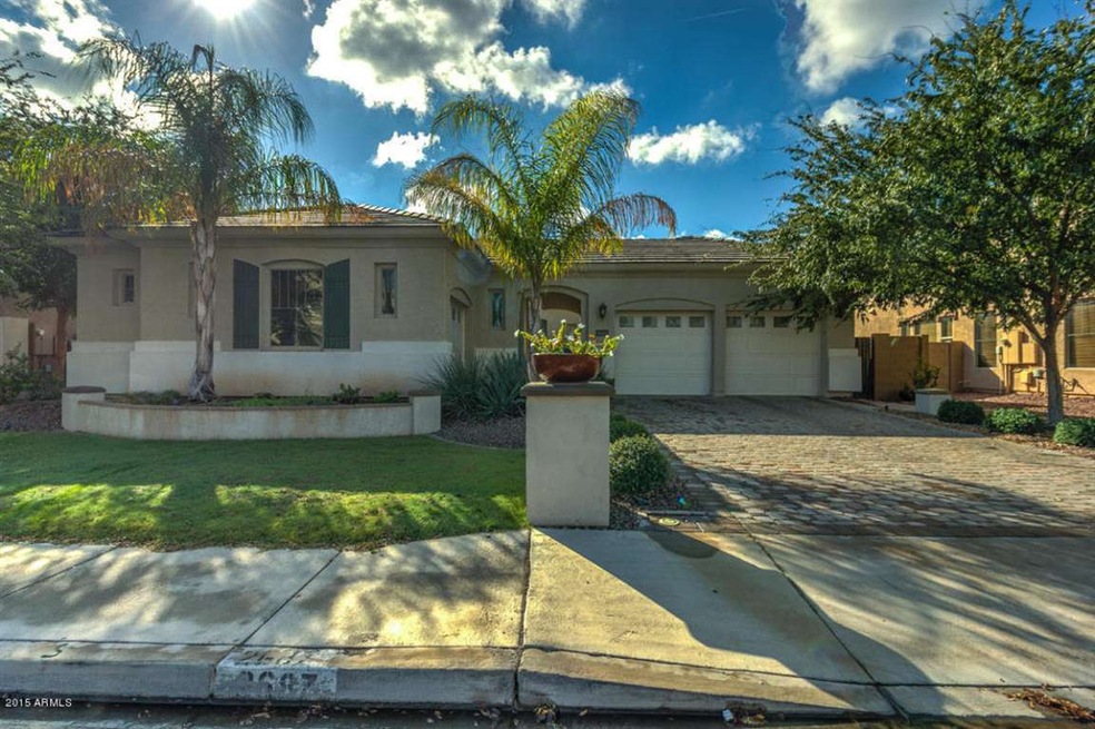 2687 E Parkview Drive