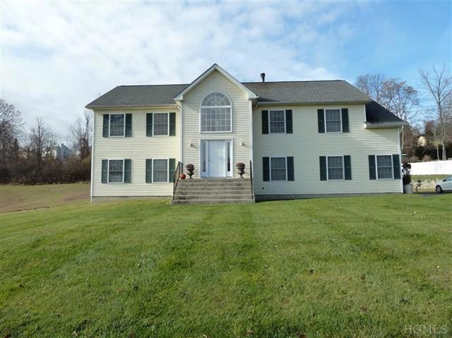 13 Meadow Dr, Carmel, NY 10512 - photo 1