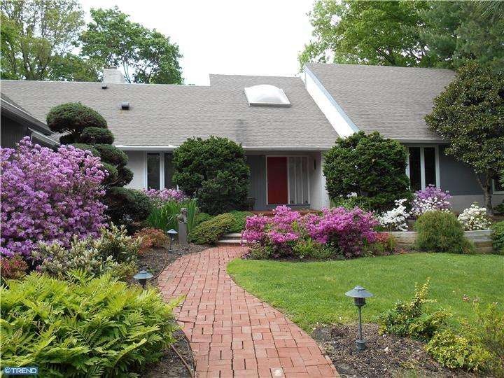 718 Mount Moro Rd, Villanova, PA 19085 - photo 1