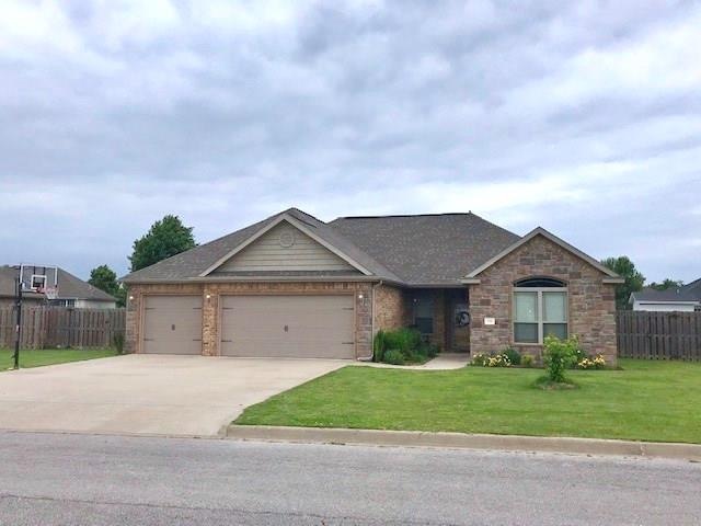700 Custer St, Prairie Grove, AR 72753 - photo 1