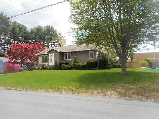 13 Park Dr, Bedford, NH 03110 - photo 1