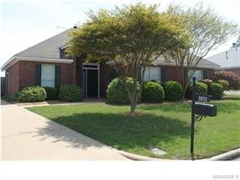 Welcome to 3023 Ivy Chase Loop.